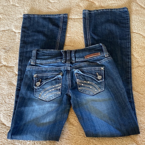 Almost famous woman, size 0 flare jeans with details on pockets - Picture 9 of 10